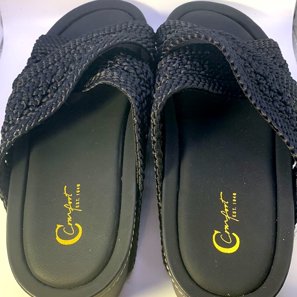 C Comfort NWOT women’s sandals size 10 in excellent condition - Picture 5 of 5